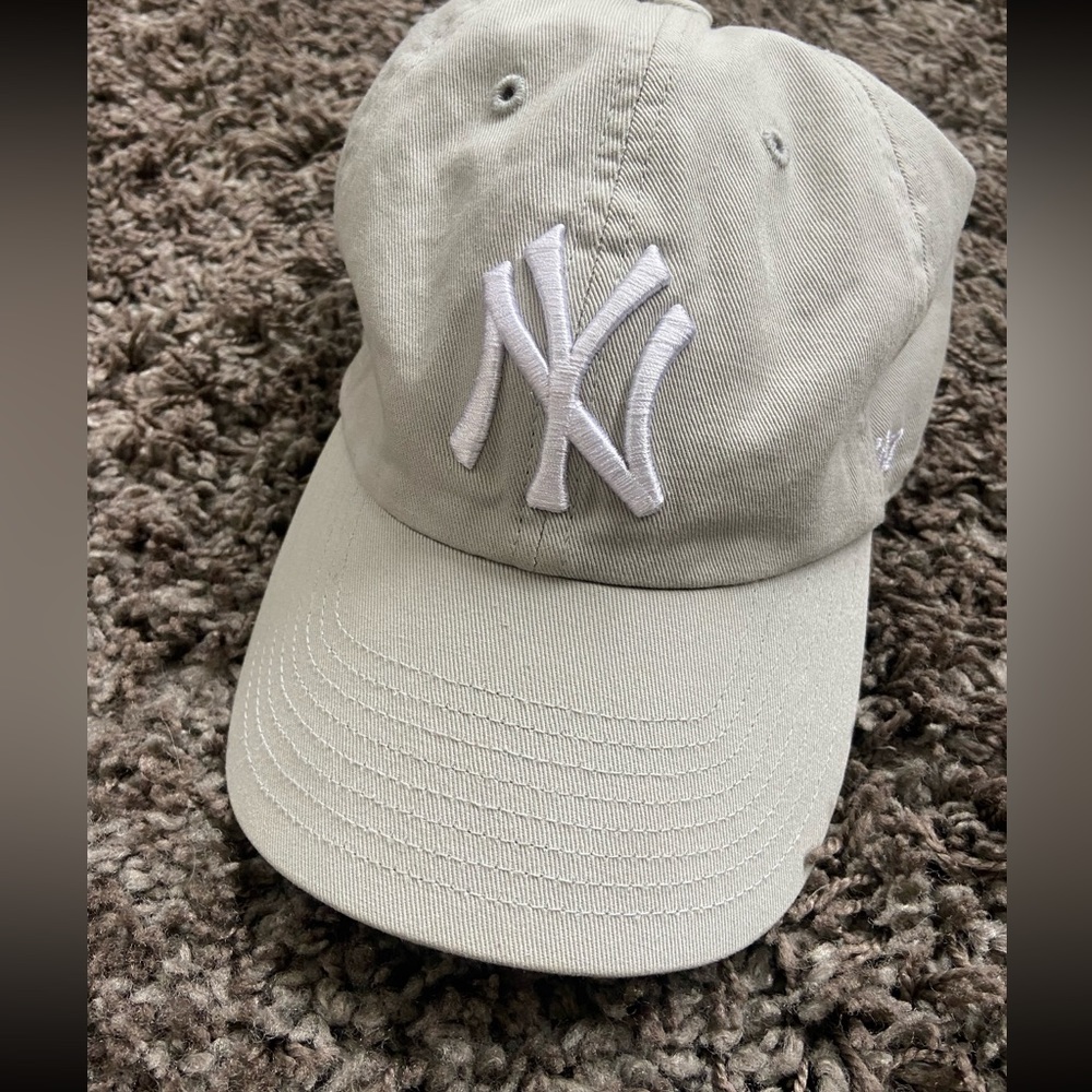 New York Yankees baseball hat